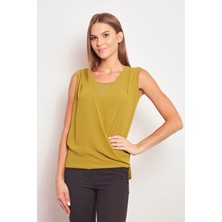 Jument Şifon Detaylı Anvelop Kolsuz Şık Likralı Parlak Kumaş Bluz-Yağ Yeşili