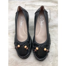 Çiğdem Kundura Çiğdem Siyah Deri Önü Delikli, Fiyonklu Kadın Babet  - Siyah - 36 - ST02575-13027