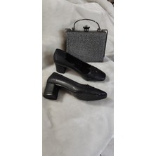 Çiğdem Kundura Çiğdem Siyah Önü Taş Detaylı Kalın Ökçe Kadın Ayakkabı (Bhdr A2) - Siyah - 37 - ST02597-13157