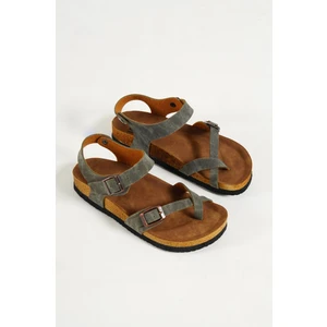 Brendi Tek Parmak Haki Süet Sandalet