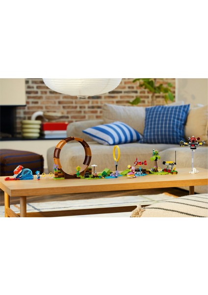 ® Sonic The Hedgehog™ Sonic Green Hill Zone Daire Engeli 76994 - 8 Yaş ve Üzeri Çocuklar Için Yaratıcı Oyuncak Yapım Seti (802 Parça)