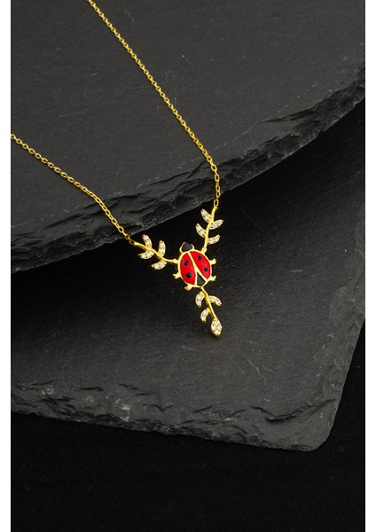 925 Ayar Gümüş Daldaki Uğur Böceği Kolye modelleri