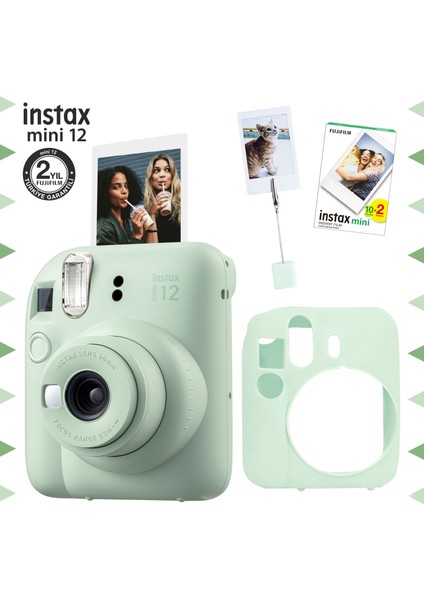 Instax Mini 12 Yeşil Fotoğraf Makinesi - 20'li Film - Kıskaçlı Resim Standı ve Silikon Kılıf Seti