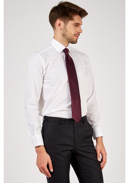 Erkek Beyaz Düz Slim Fit Uzun Kol Gömlek modelleri