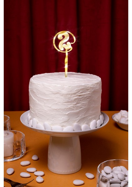 Gold 2 Yaş Yazılı Ayna Pleksi Pasta Üstü & Doğum Günü Partisi & Pleksi Pasta Süsü