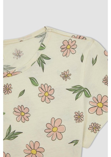 Kız Çocuk Çiçekli Kısa Kollu Şortlu Pijama Takımı B0810A823SM