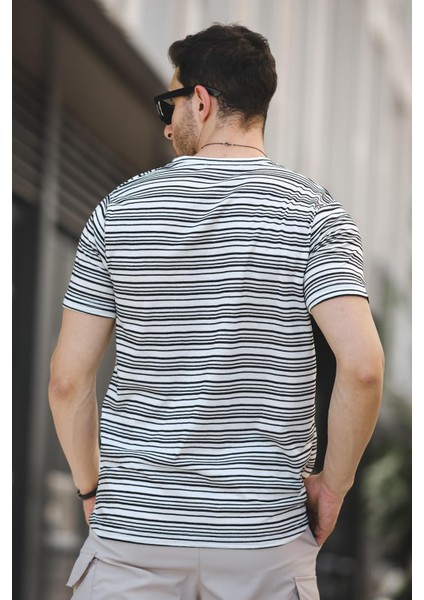 Nezza Çizgili Parçalı Eteği Oval Slim Fit Likralı Erkek Tshirt