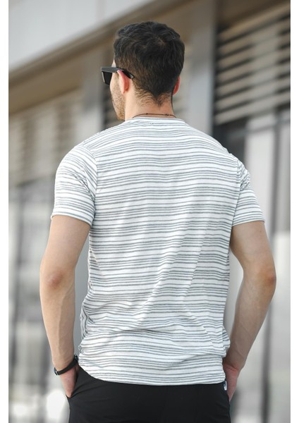 Nezza Çizgili Parçalı Eteği Oval Slim Fit Likralı Erkek Tshirt