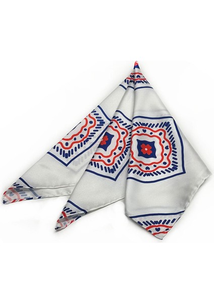 La Pescara Beyaz Motif Desen Fular Bandana 55-55 cm KDNF09