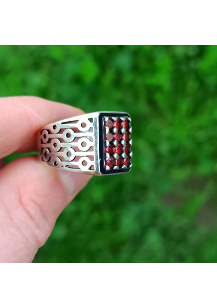 Kırmızı Zirkon Taşlı 925 Ayar Gümüş Erkek Yüzük modelleri