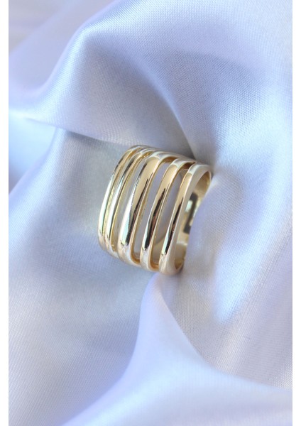 Gold Renk Kaburga Model Kadın Yüzük