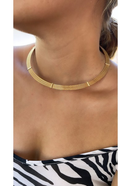 Tel Detaylı Choker Kolye