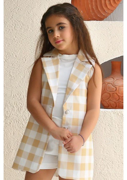 Kız Çocuk Halter Yaka Ekose Baskılı Düğme Detaylı Hardal Şortlu Takım modelleri
