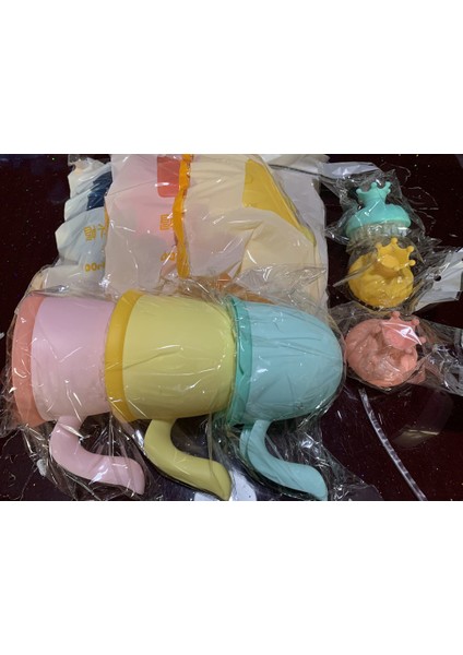 Çocuk Duş Başlığı Bebek Yıkama Saç Fırçası Bardak Çocuk Saç Yıkama Seti (Yurt Dışından) fırsatları