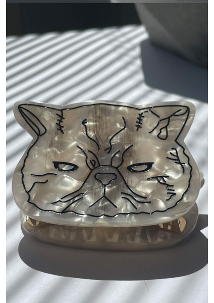 Figürlü Ithal Kemik Mandal Toka Bej SBT1611