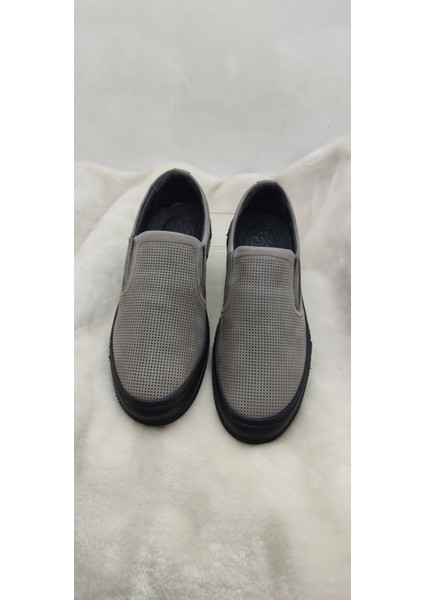 Çiğdem Gerçek Nubuk Deri Gri Bağsız Lazer Kesim Erkek AYAKKABI(GOES1072 - Açık Gri - 41 - ST02554-12907 fırsatları