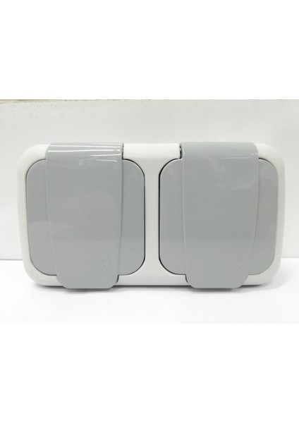 Nemliyer (Sıva Üstü) Ikili Kombine Topraklı Priz 16A Gri