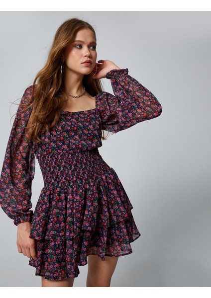 Çiçekli Mini Elbise Uzun Tül Kollu Astarlı Kare Yaka Katlı fiyatları