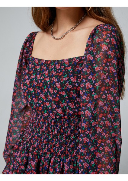 Çiçekli Mini Elbise Uzun Tül Kollu Astarlı Kare Yaka Katlı indirimleri