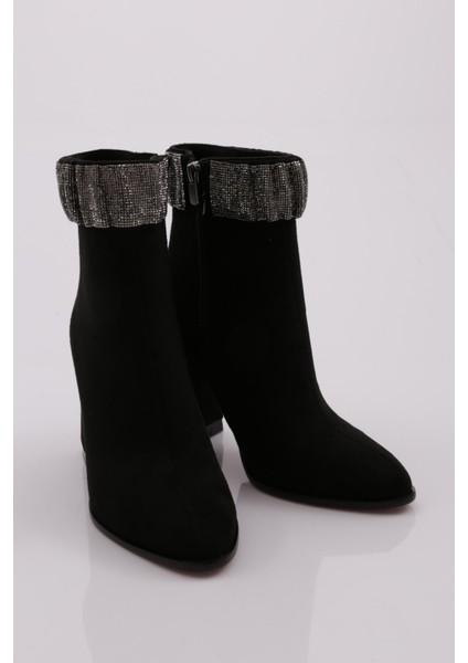 9021 Kadin Topuklu Bot fiyatları