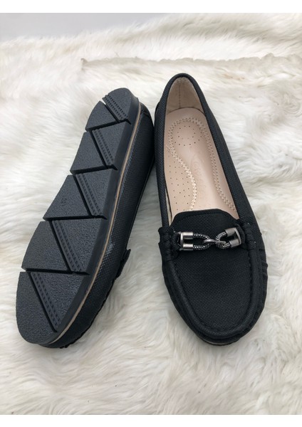 Çiğdem Siyah Önü Taş Detaylı Kadın Babet - Siyah - 39 - ST02573-13019