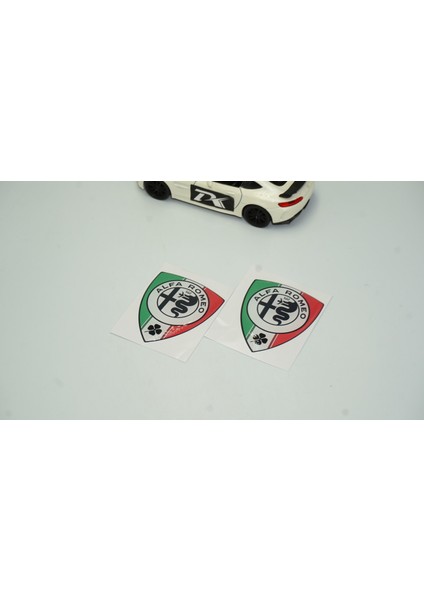 Alfa Romeo Logo Çamurluk Yanı Damla Desen Logo Arma Seti