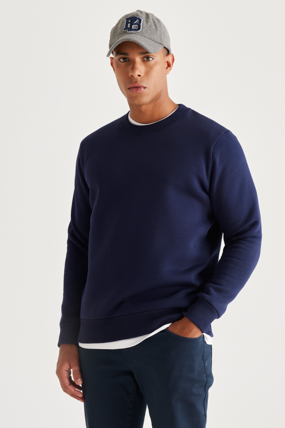 Altınyıldız Classics Erkek Siyah Standart Fit Normal Kesim Içi Polarlı 3 Iplik Bisiklet Yaka Pamuklu Sweatshirt