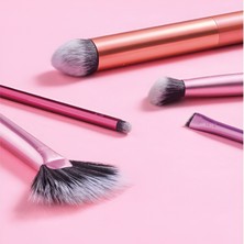 Real Techniques Artist Essentials Fırça Seti