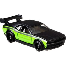 Hot Wheels Hızlı ve Öfkeli Dodge Challenger Drift GRP54