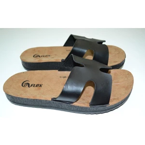 Kadın Anatomik Poliüretan Taban Siyah Renk x Model Sokak Terliği