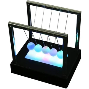 Kuzey Oyuncak Renkli LED Işıklı Balans Topları Cam Stres Topları Işıklı Vıp Illuminous Newtons Cradle LED Light Ball