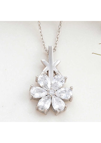 Gümüş Beyaz Sevgi Çiçeği Kadın Kolye fiyatları