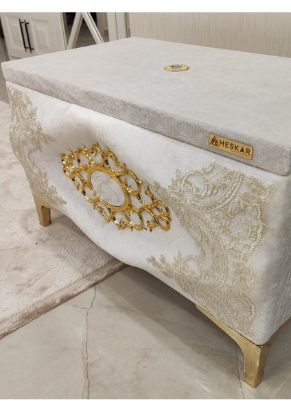 Tek Parça Krem Renk Aynalı ve Özel Güpürlü Modern Gelin Çeyiz Sandığı modelleri