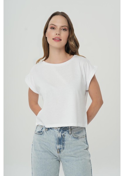 Beyaz Oversize Kısa Kollu T-Shirt 56105-008 fiyatları
