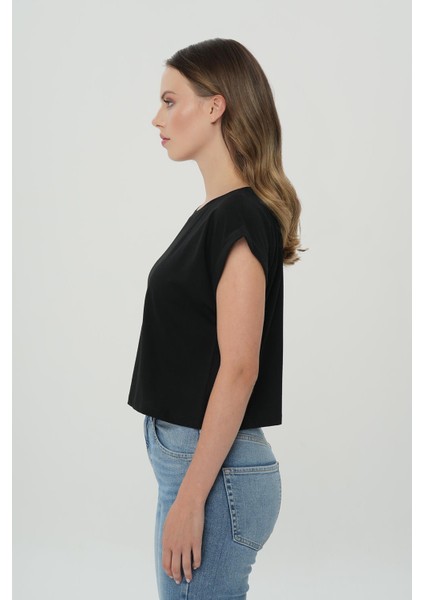 Siyah Oversize Kısa Kollu T-Shirt 56105-020 modelleri