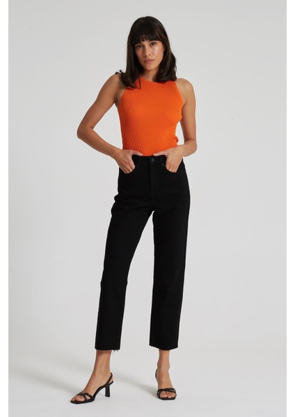 Elıza Cropped Siyah Paçası Kesikli Straight Cropped Fit Jean Pantolon C 4518-083