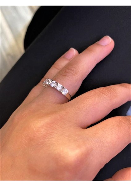 Kadın Yarım Tur Gümüş Yüzük indirimleri