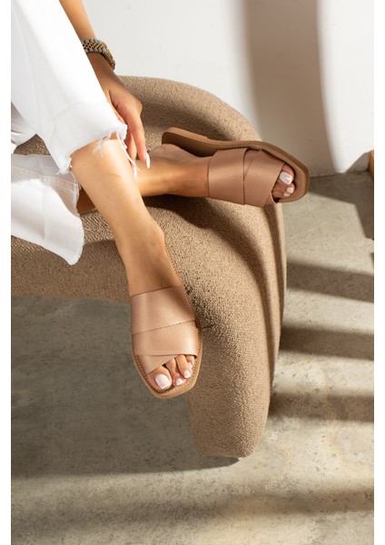 Geniş Bantlı Pudra Yumuşak Keten Kadın Terlik FT188