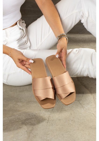 Geniş Bantlı Pudra Yumuşak Keten Kadın Terlik FT188 modelleri