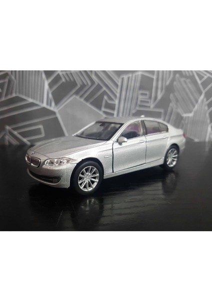 12 cm Bmw 535İ Oyuncak Model Araba