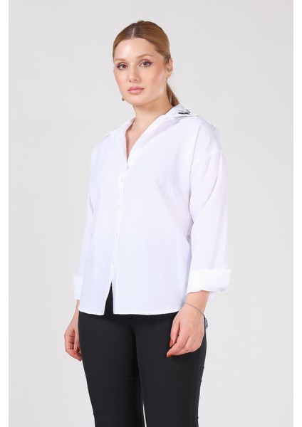 Kadın Yaka Işlemeli Gömlek Beyaz fiyatları