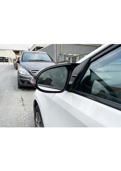 Toyota Chr Batman Yarasa Ayna Kapağı Piano Black / 2016 ve Sonrası modelleri