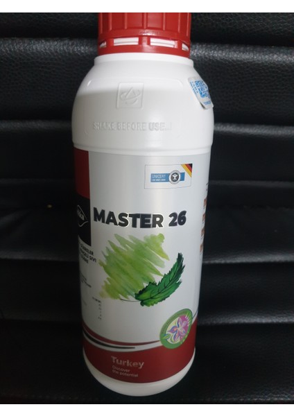 Master 26 Bitkisel Menşeli Sıvı Organik Gübre %45 Organik Madde-%22 Organik Karbon 1 Lt Tüm Bitkilere Özel Köklendirici , Toprak Düzenleyici