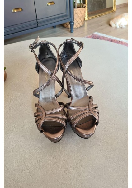 015 5009 15 P Topukla Kadın Abiye Ayakkabı Yüksek Topuklu fırsatları