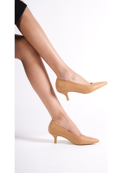 MBALM732BJ Hakiki Deri Bej 4 cm Kısa Topuklu Sivri Burun Kadın Stiletto&topuklu Ayakkabı