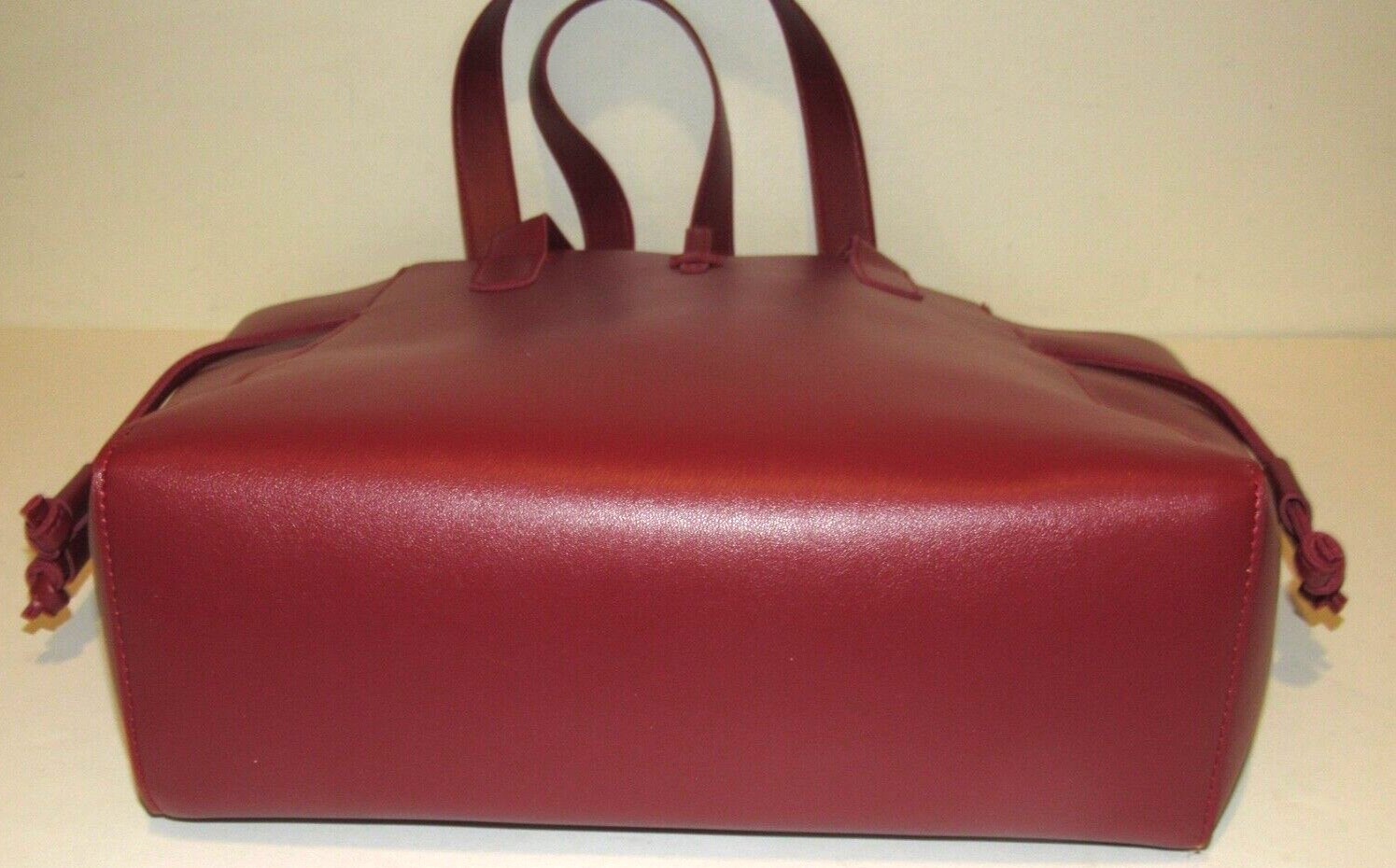 Neiman Marcus Tote Çanta Kırmızı Büzgülü görsel 3