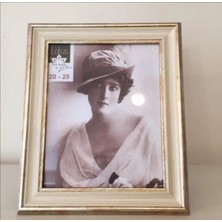 Es Dekor Ahşap Vintage Eskitme Çerçeve 20X25CM Ister Yatay Ister Dikey Kullanım Krem