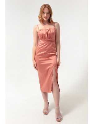 Lafaba Kadın Somon Ince Askılı Yırtmaçlı Midi Saten Abiye Elbise