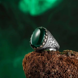 İpek Silver 925 Ayar Gümüş Yeşil Akik Osmanlı Desenli Erkek Yüzük
