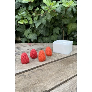 Çilek Dörtlü Mum Kalıbı ( Silikon ) ( 2,5 x 2,5 x 3 cm ) ( Küçük Süsleme Kalıbı) 1 Adet